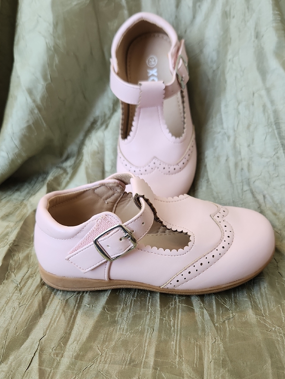 XOXO Light Pink Mary Jane Dress Shoes for Kids